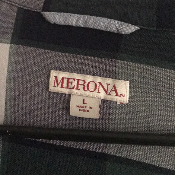 Green and white plaid flannel style button up - Picture 2 of 4